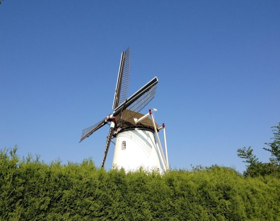yvonnevanelferen-mill-2584061_1920